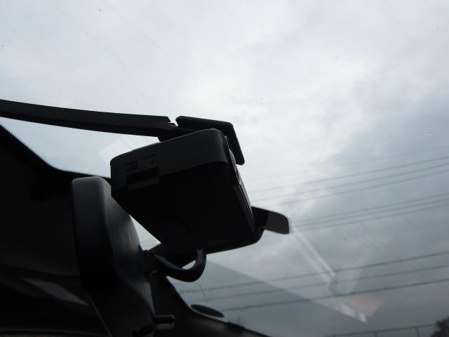 0506241A30261014W00306.jpg