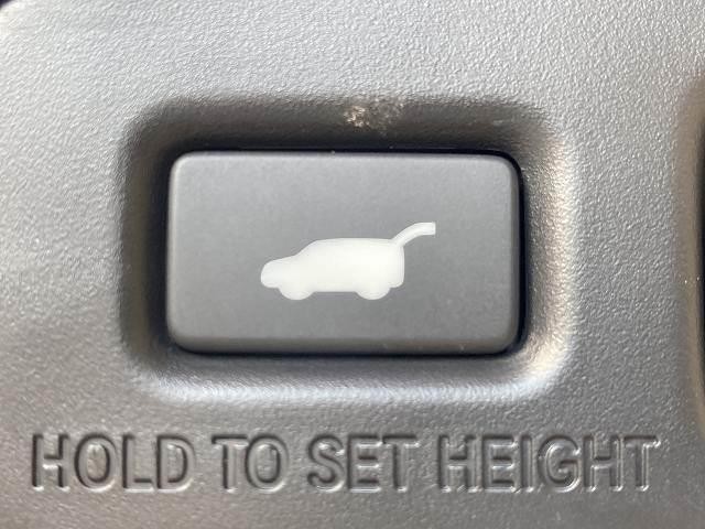 0208264A20261013D00206.jpg