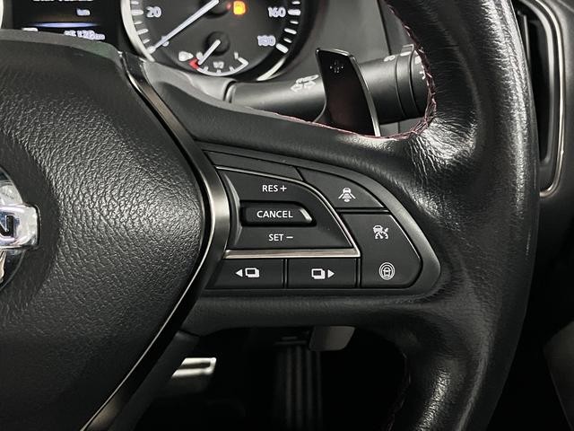 0500075A30261015W00218.jpg