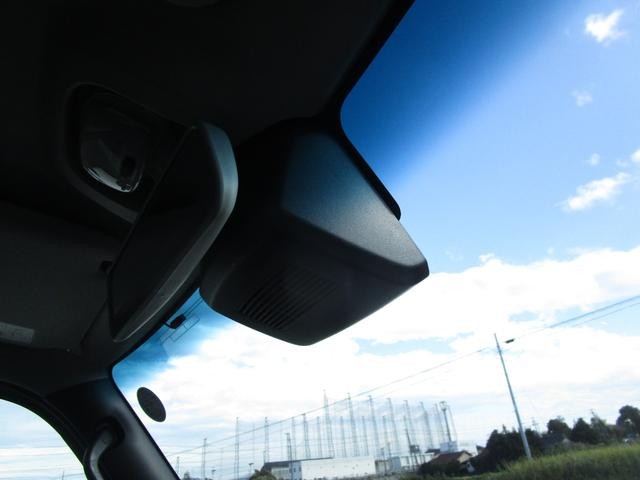 0910064A30261014W00219.jpg