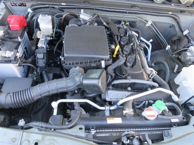 0903901A30261015W00119.jpg