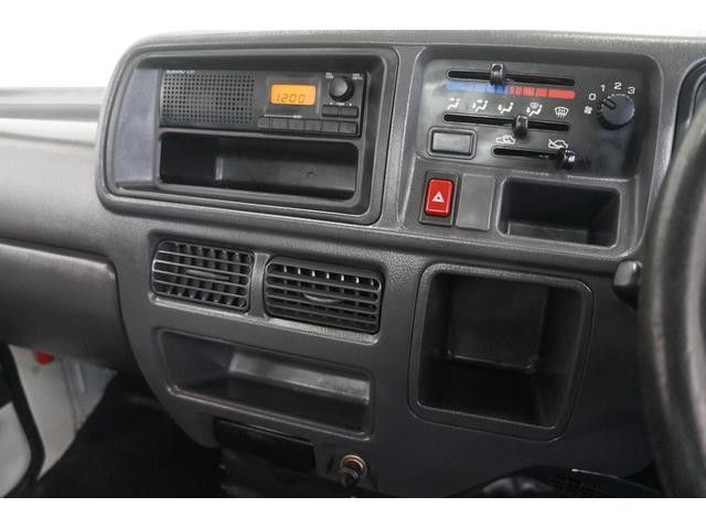 0508211A30240929W00112.jpg