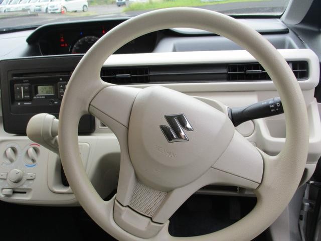 0840414A30261013W00102.jpg