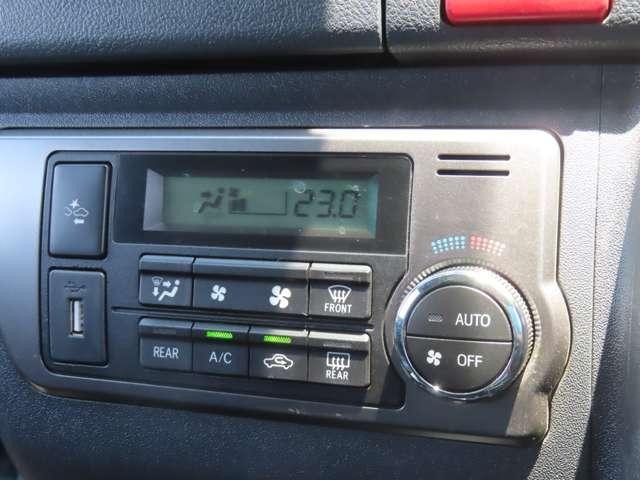 0561200A30261006W00106.jpg