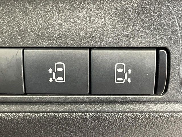 996e28a4b804afd031bc7d909cc1754e.jpg