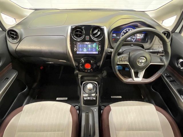 82bd7472f3f1a7c3361f69043ca3d90e.jpg