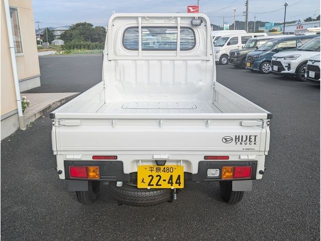 335bd98e23f749acb0a262b62c5b9ef5.jpg