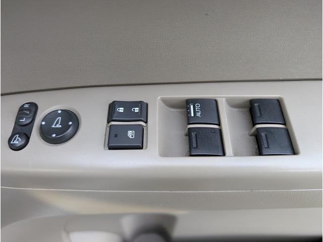 0503432A30250418W00319.jpg
