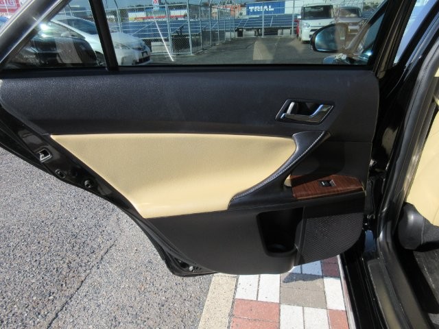 7f16958e1d5bdb9712ab34337becec36.jpg