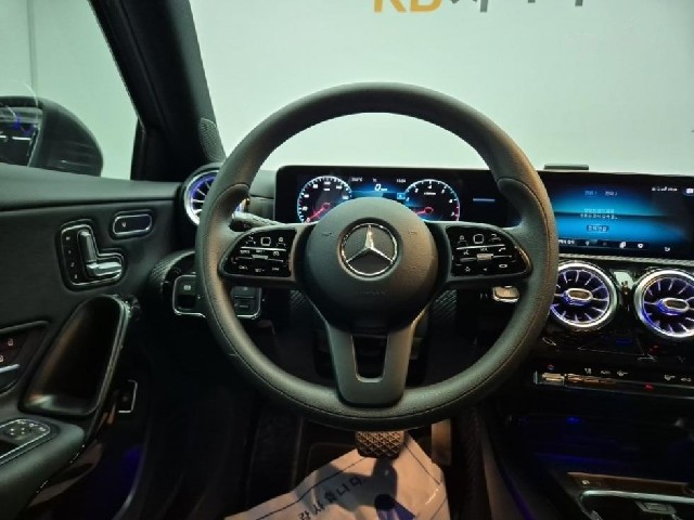 832aec5c51f5e940785a9f2f32cedc1c.jpeg