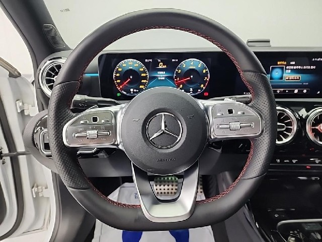 b05724d45b9ff277708ee6e70c63d1bc.jpeg