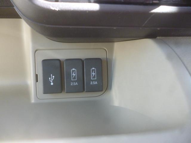 0403211A30241205W00113.jpg