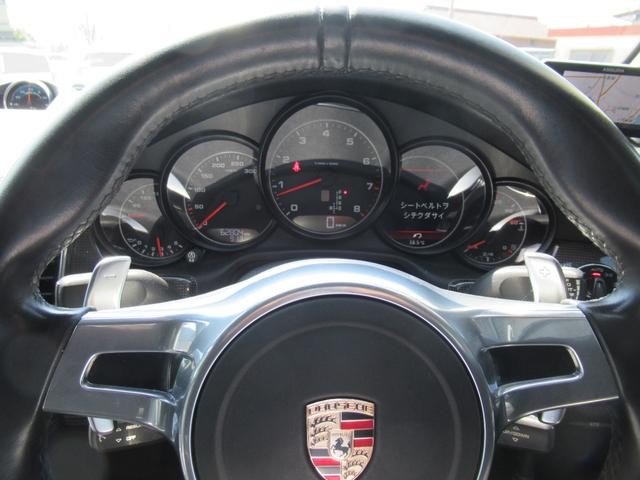 9210195A30260403W00112.jpg