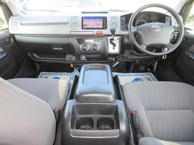 0500199A30250122W00206.jpg