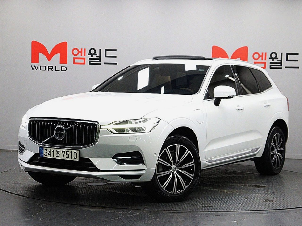 2021 Volvo Xc60, photo 1 of 1