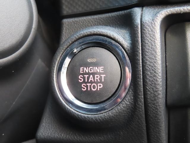 0561200A30251214W00108.jpg