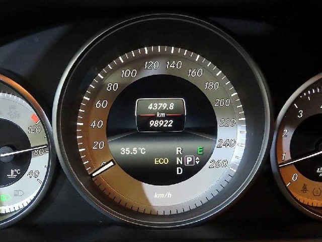 047e37aaf300d7407f3fcc73790f651e.jpeg