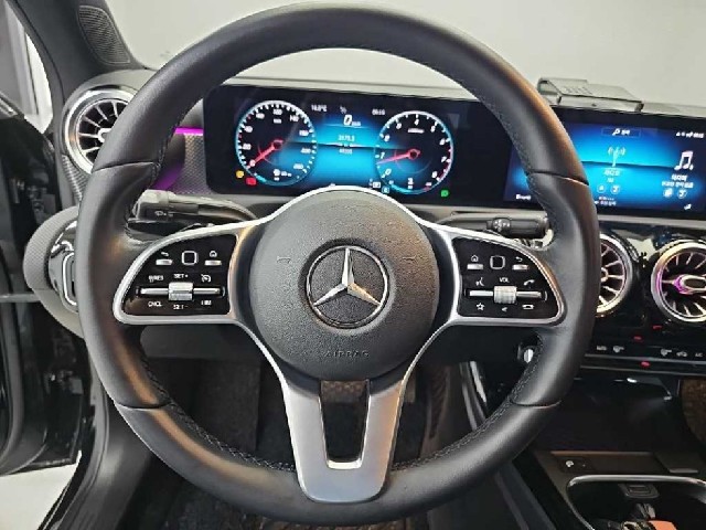 f0748932f5790cea99aaab434e671075.jpeg