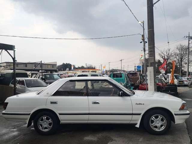 23050103_carP_l_4.jpg