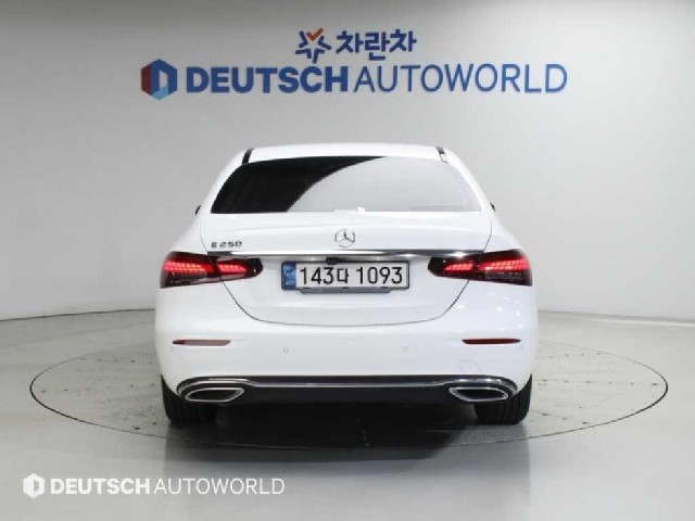 db9d170efd814ef30d8b5710f7f6852b.jpeg