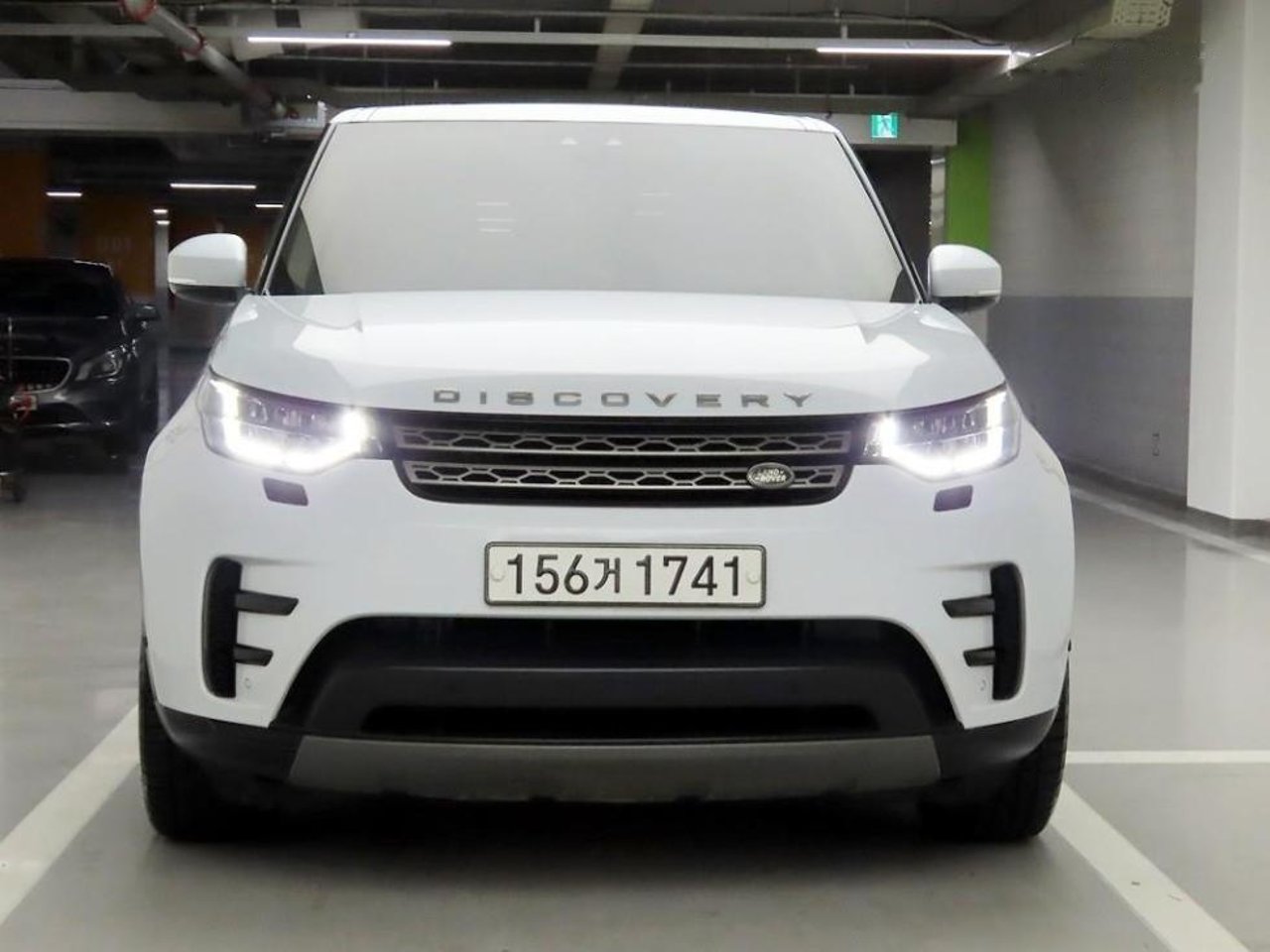 2020 Land Rover Rover, photo 1 of 1