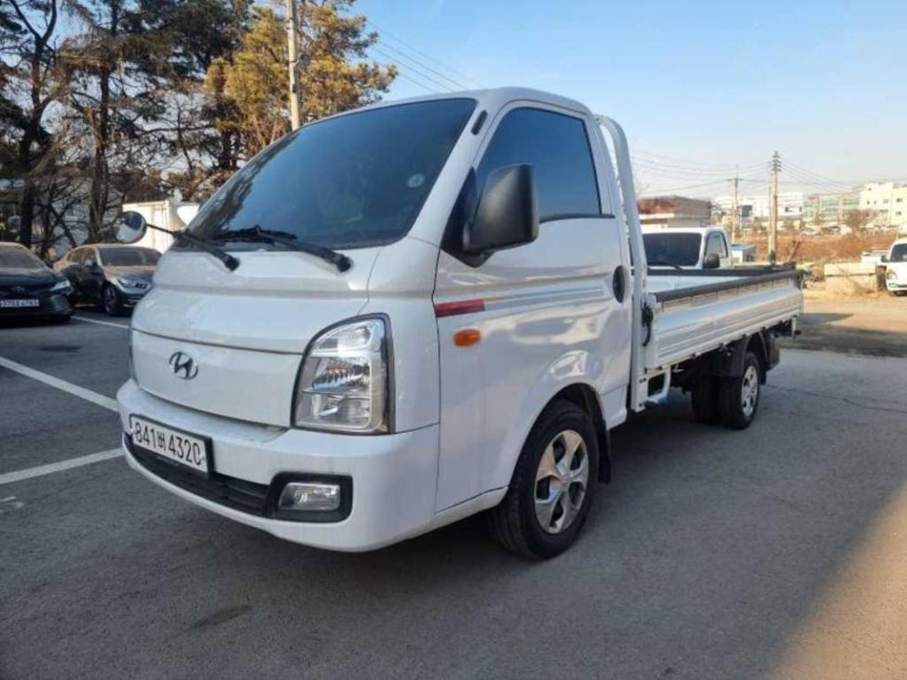 2021 Hyundai Porter, photo 1 of 1