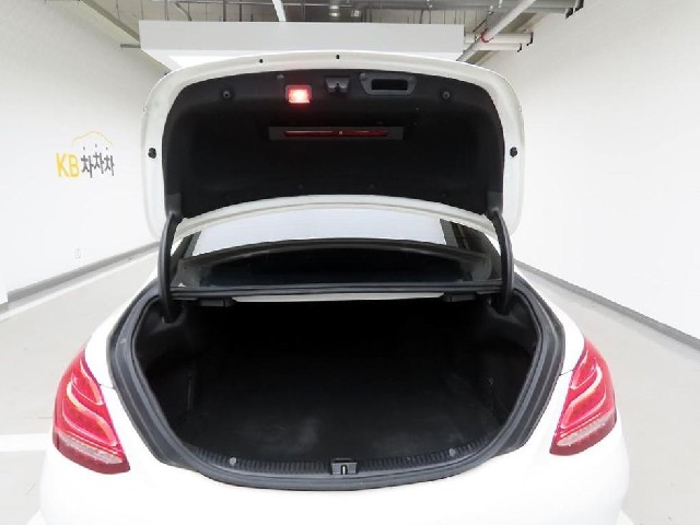 2e917519593d4da7b74b970c2b62ec14.jpeg