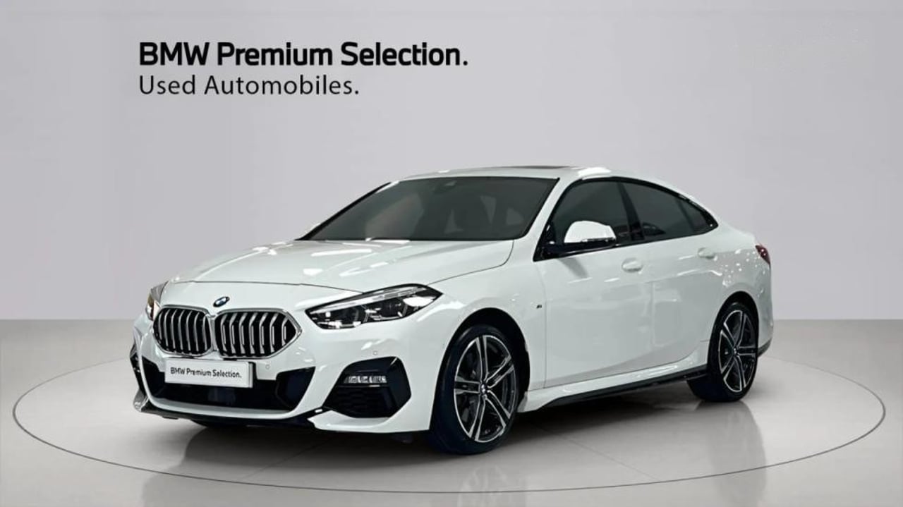 2021 BMW 2, photo 1 of 1
