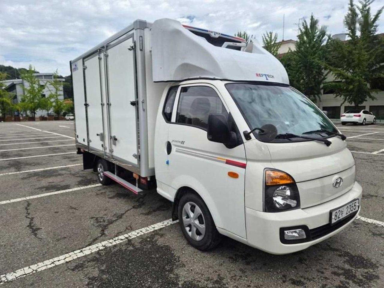 2019 Hyundai Porter, photo 1 of 1