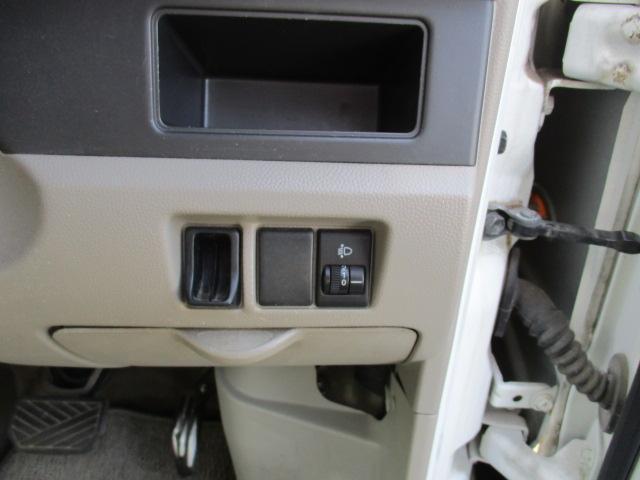 0602442A30260324W00105.jpg