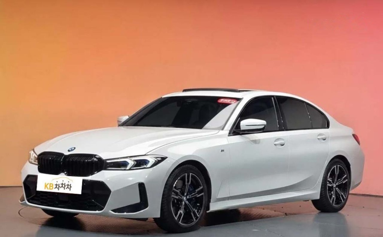 2026 BMW 3, photo 1 of 1