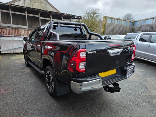 880daf6a6b733cb015dfe9ba55eaf963.jpeg