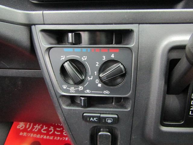 0701563A30251128W00414.jpg