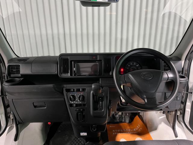 0708956A30250809W00105.jpg