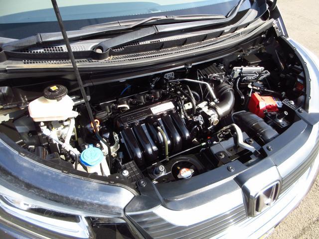 0551542A30260329W00311.jpg