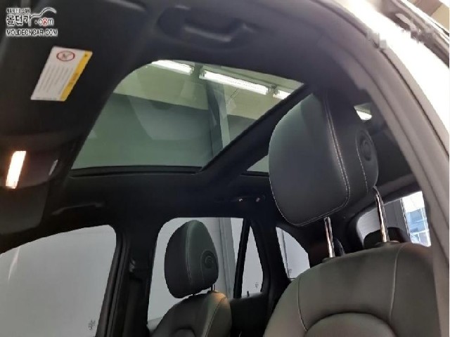 ea71830040241a22f8bb2ddc4b047bfb.jpeg