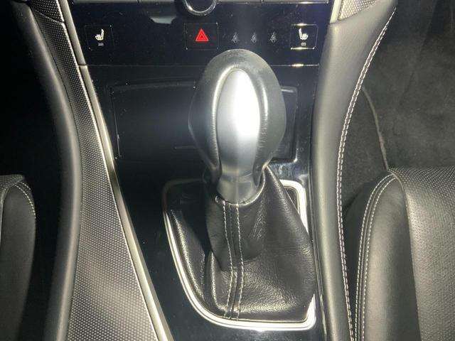 0561150A30260119W00817.jpg