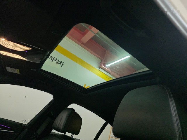 6b83baaa614d9f11a42566414df2c103.jpeg