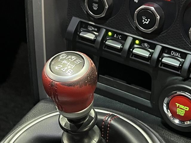 0502713A30251219W00509.jpg