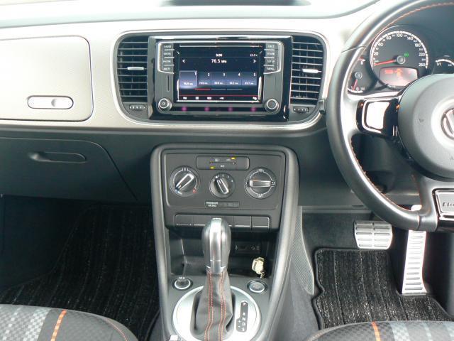 20089780_carP_l_11.jpg