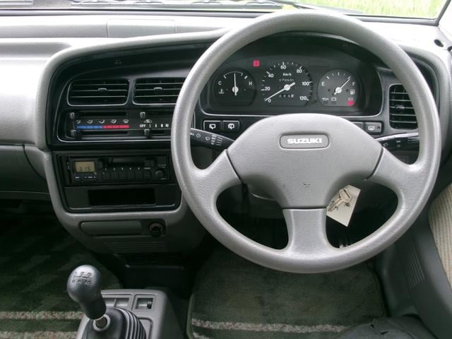 0707437A30240630W00411.jpg