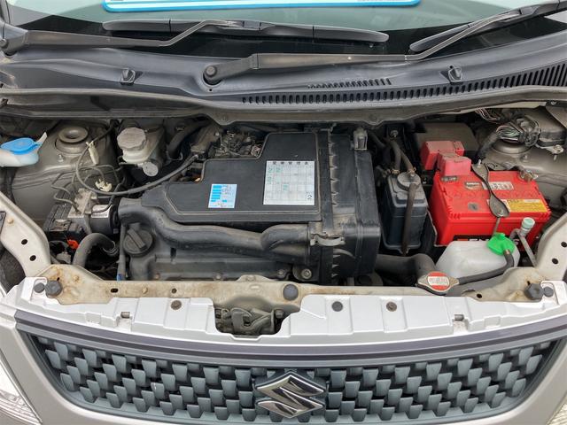 0904238A30251002W00118.jpg