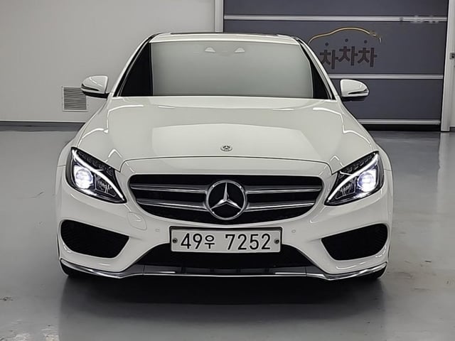 c9780e955e3ab79eeebcc16e82241087.jpeg