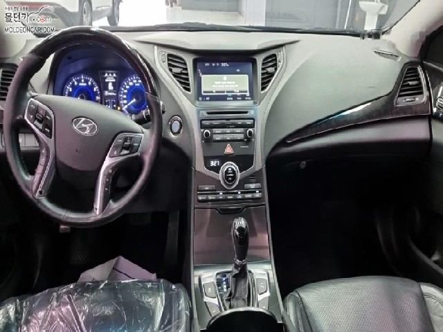 aecd7f8a208a4e33570a0c07040d63b7.jpeg