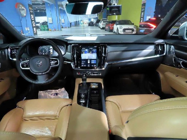cab484751cf0be50e183dd910195702f.jpeg