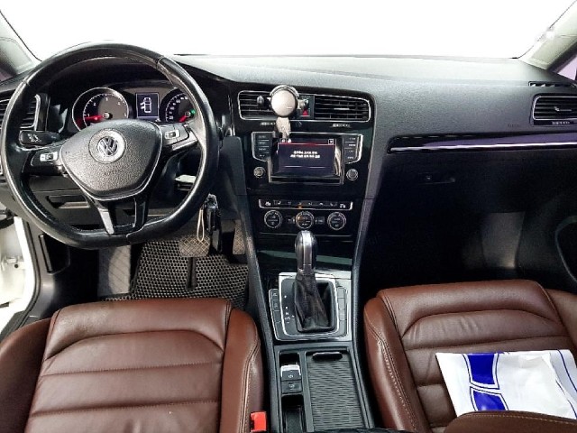 dd251cab5b3eba3c5ffd7fca3669d5e3.jpeg