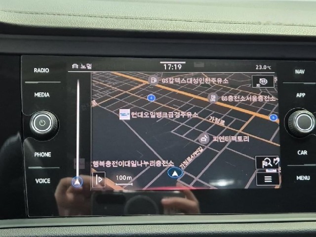 69ee9503a3e24bf01d229001a79941d2.jpeg