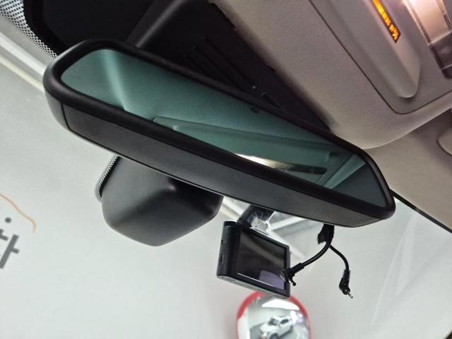 5031000228R13.jpg