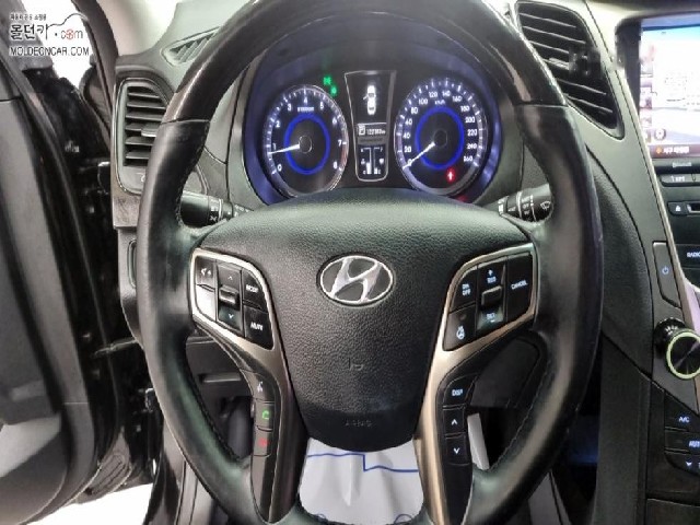 26b242e172dae2112357f25aed56055a.jpeg