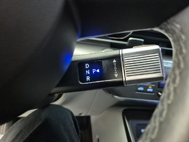 6101500384R8.jpg